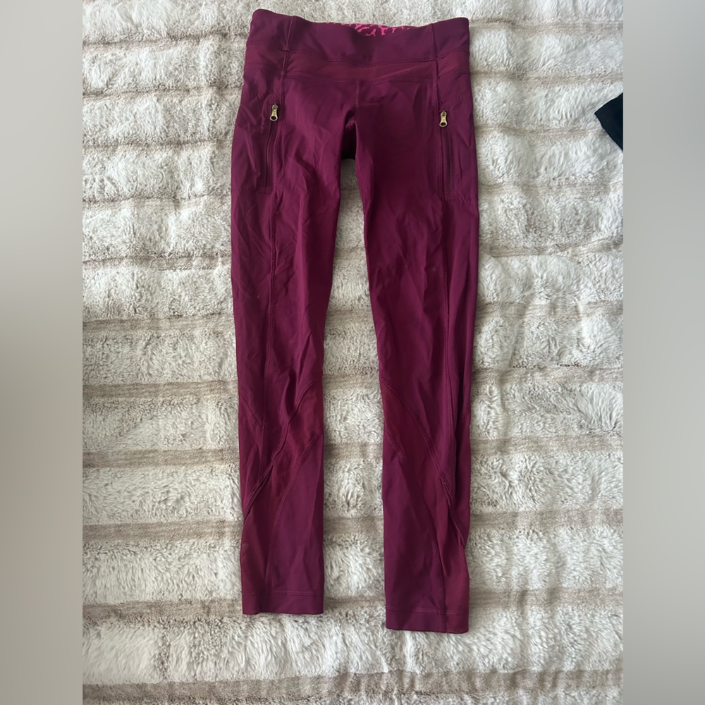 Maroon LULULEMON leggings